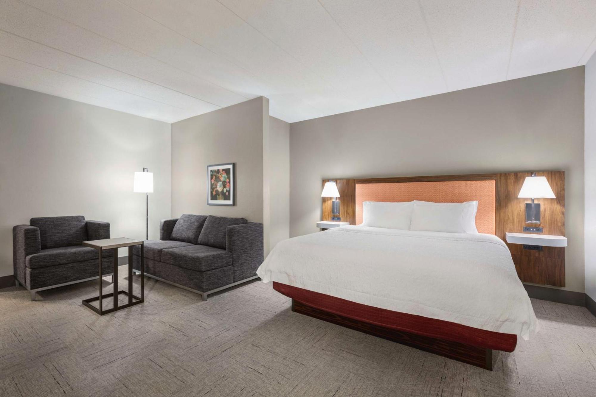 Hotel Hampton