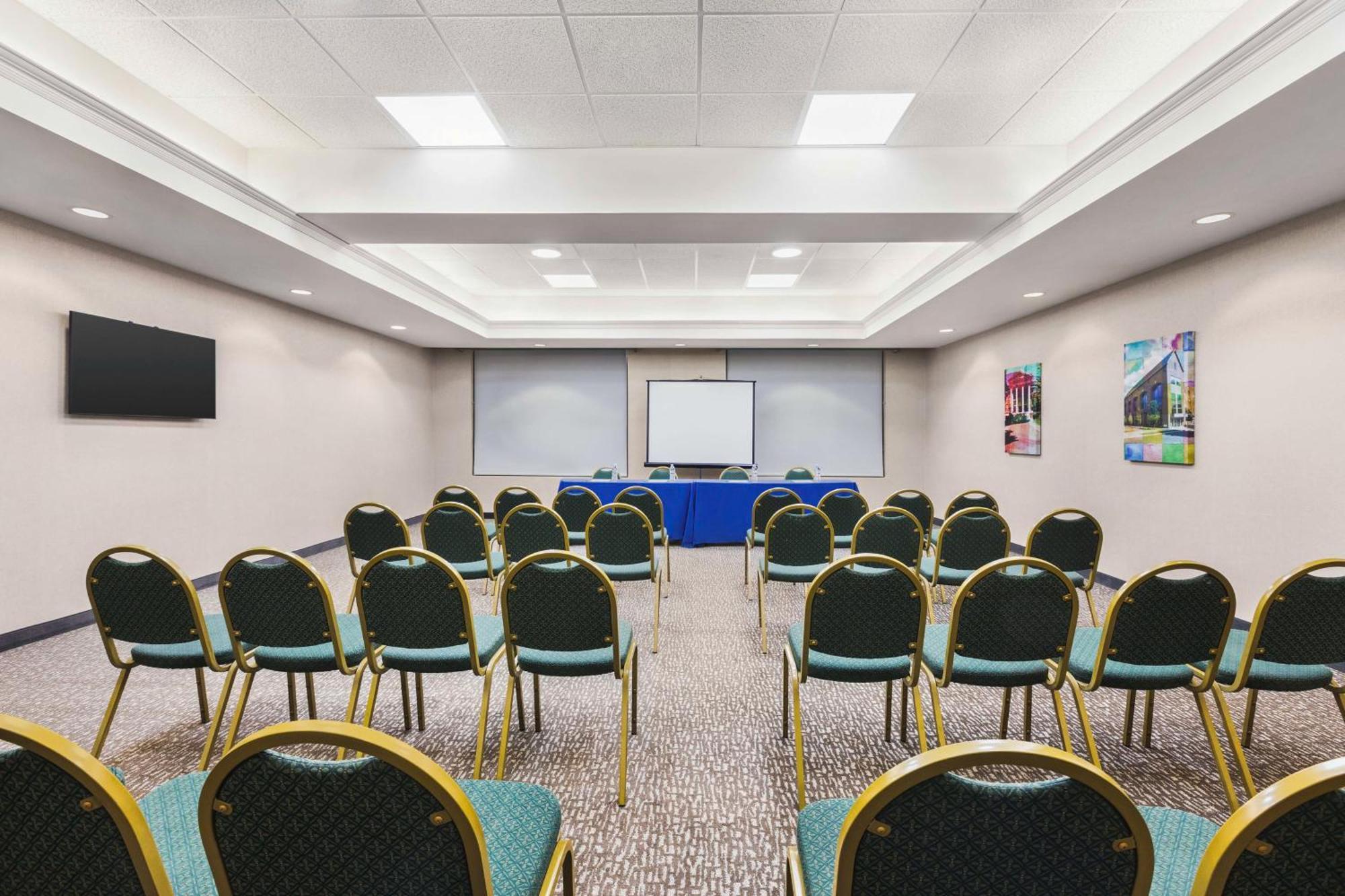 Hotel Hampton Quakertown