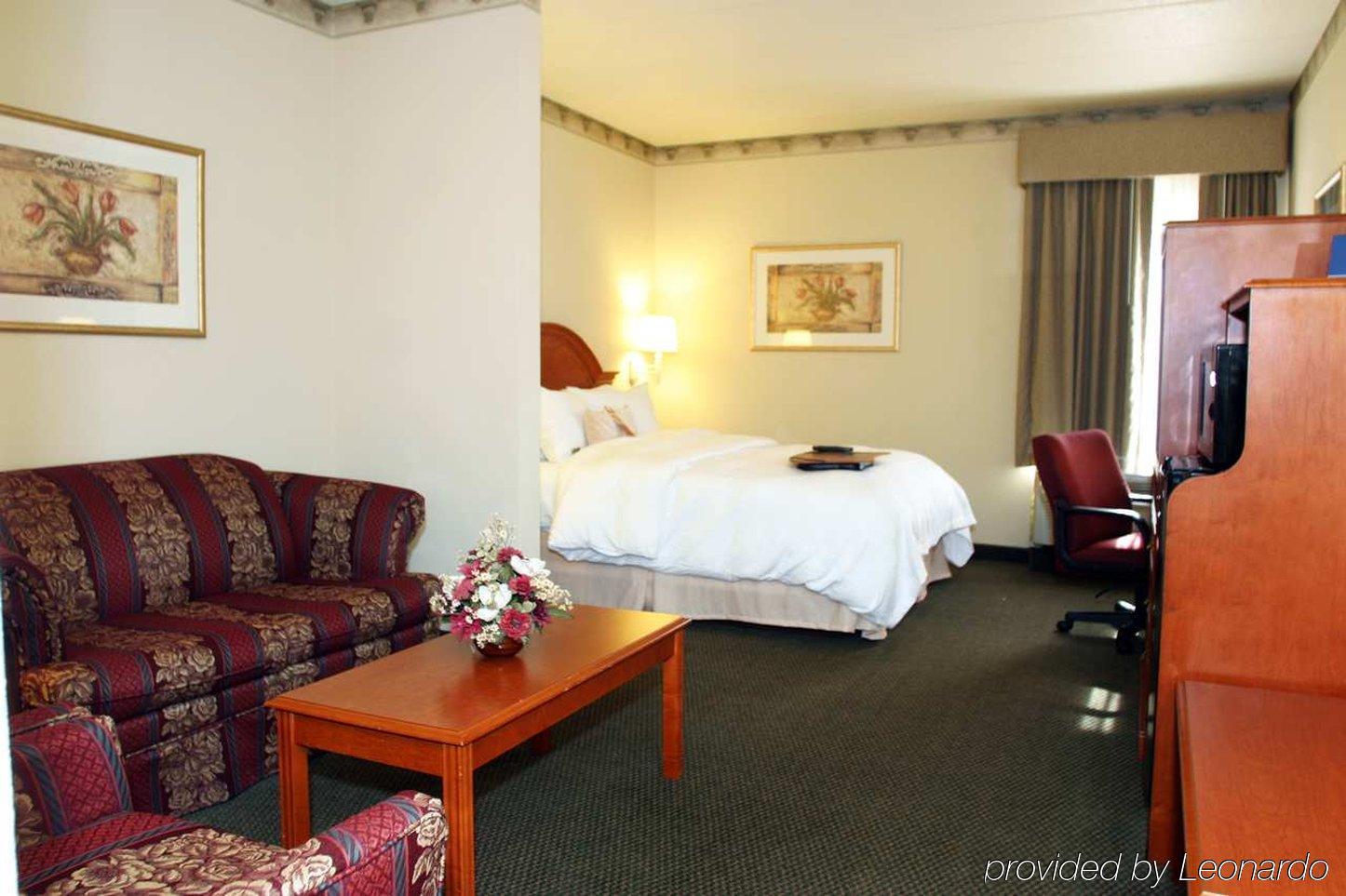 Hotel Hampton